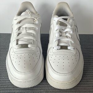 Nike Women's White Athletic Shoes